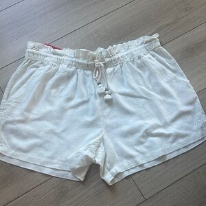 NWT Hang Ten Santa Teresa Linen Shorts Cream -Size Medium